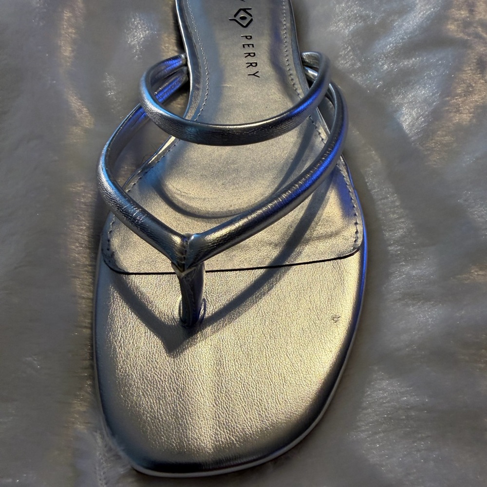 Katy Perry Collections Metallic Silver Sandals - Picture 4 of 5